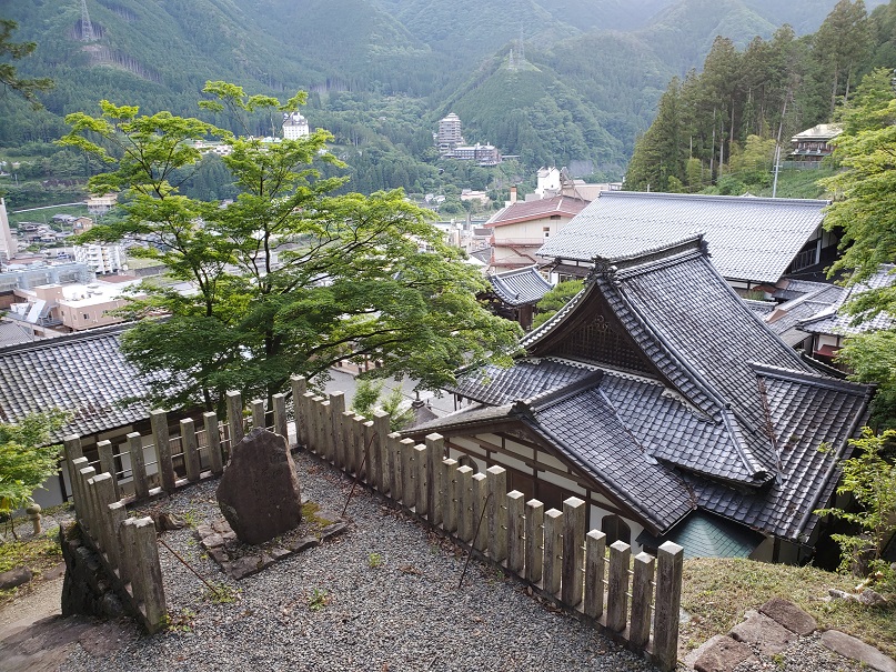 下呂の街並み